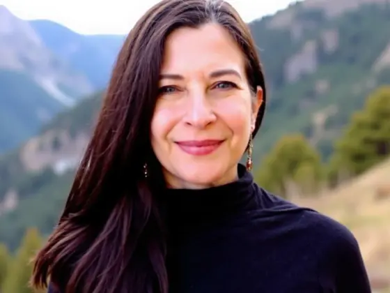 Beth Budesheim Kaoihme - Class Instructor